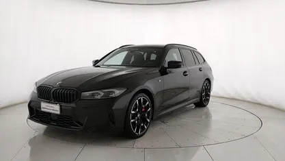 Usata BMW 320e M Sport 190 CV (139 kW) 2025 Nero Station wagon