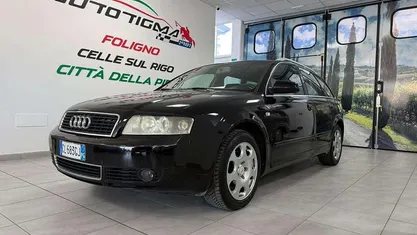 Begagnad Audi A4 131 HK (96 kW) 2003 Svart Kombi
