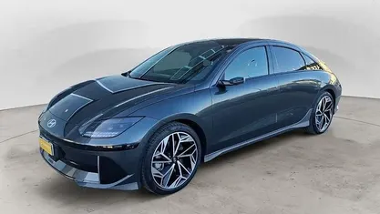 Usata Hyundai Ioniq 55 kW (76 CV) 2024 Utilitaria
