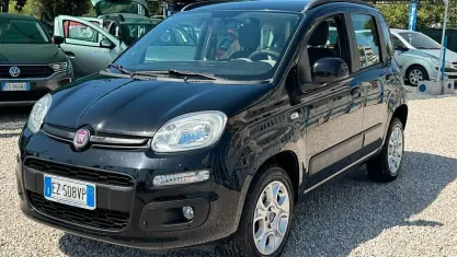 Usata Fiat Panda Lounge 80 CV (58 kW) 2015 Nero Utilitaria