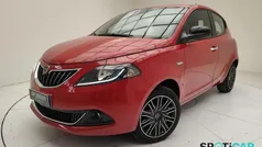 Rosso Usata 2022 Lancia Ypsilon Gold Due volumi | 14.486 € (Buon prezzo)