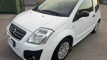 Usata Citroën C2 60 CV (44 kW) 2009 Bianco Utilitaria