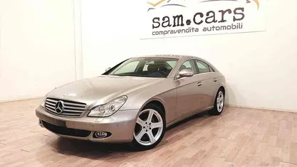 Grigio Usata 2006 Mercedes CLS350 Tre volumi | 9900 €
