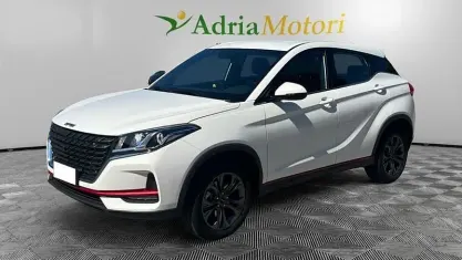 Usata DFSK Glory 500 106 CV (77 kW) 2025 Bianco SUV