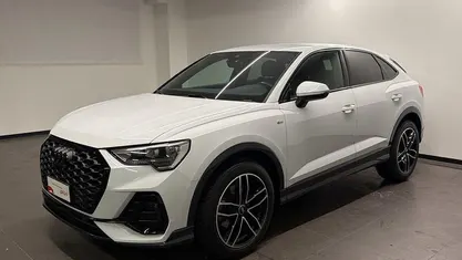 Usata Audi Q3 Sportback S-Line 150 CV (110 kW) 2020 SUV