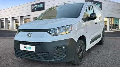 Usata 2023 Fiat Doblò Monovolume | 19.900 € (Cara)