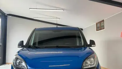 Usata Fiat Doblò S 105 CV (77 kW) 2019 Blu Monovolume