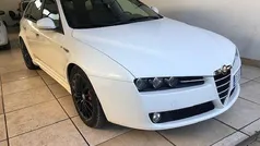 Bianco Usata 2010 Alfa Romeo 159 Progression Station wagon | 2750 € (Buon prezzo)