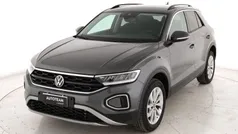 Grigio Nuova 2025 VW T-Roc Life SUV | 31.900 € (Ottimo prezzo)