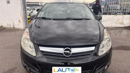 Usata Opel Corsa 75 CV (55 kW) 2007 Nero Utilitaria