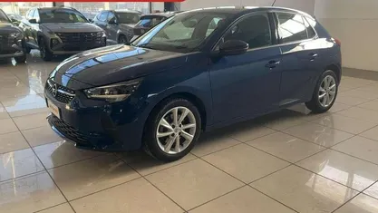 Usata Opel Corsa Elegance 101 CV (74 kW) 2021 Blu Utilitaria