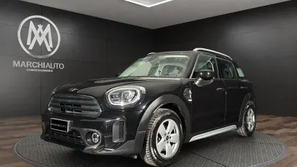 Usata Mini One D Countryman 116 CV (85 kW) 2021 Nero pastello SUV