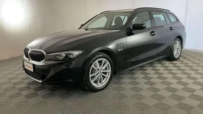 Usata 2023 BMW 320e Station wagon | 29.499 € (Ottimo prezzo)