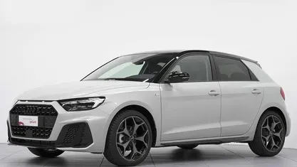 Nuova Audi A1 Sportback Ambiente 116 CV (85 kW) 2026 Argento Utilitaria