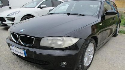 Usata BMW 118 122 CV (89 kW) 2006 Viola Utilitaria