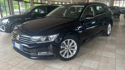 Usata VW Passat Business 150 CV (110 kW) 2018 Nero Station wagon