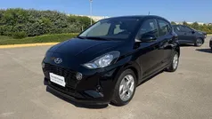 Nero Usata 2022 Hyundai i10 Due volumi | 12.900 € (Buon prezzo)