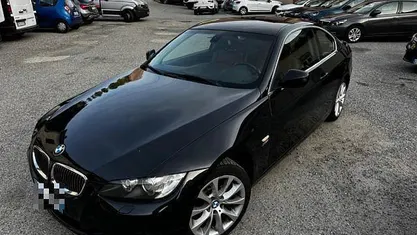 Usata BMW 330 M Sport 245 CV (180 kW) 2009 Nero Coupé