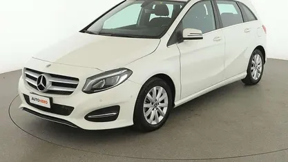 Usata Mercedes B180 Business 110 CV (80 kW) 2018 Monovolume