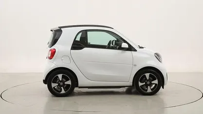 Usata Smart ForTwo Coupé Passion 41 kW (56 CV) 2020 Utilitaria