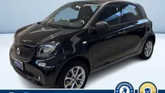 Zwart Gebruikt 2017 Smart ForFour Passion Hatchback | 10.400 € (Eerlijke prijs)