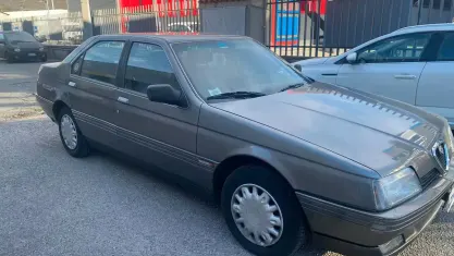 Usata Alfa Romeo 164 145 CV (106 kW) 1990 Grigio Berlina
