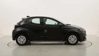Usado Toyota Yaris Hybrid Business Edition 116 HP (85 kW) 2021 Citadino