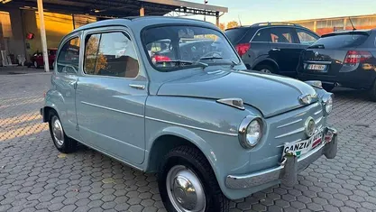 Usata Fiat 600 22 CV (16 kW) 1950 Utilitaria