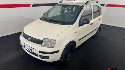 Usata Fiat Panda Classica 75 CV (55 kW) 2012 Bianco Utilitaria