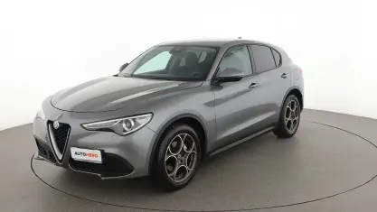 Usata Alfa Romeo Stelvio Tech Edition 160 CV (117 kW) 2019 Grigio SUV