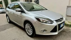Usata 2011 Ford Focus Titanium Station wagon | 6499 € (Buon prezzo)