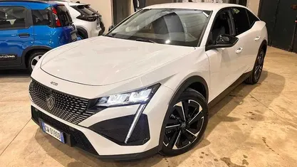 Usata Peugeot 408 Allure 131 CV (96 kW) 2024 SUV