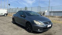Grigio scuro Usata 2004 Peugeot 307 Cabrio | 2500 € (Buon prezzo)