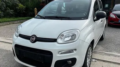 Bianco Usata 2017 Fiat Panda Easy Tre volumi | 8900 € (Buon prezzo)