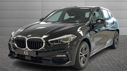 Nero Usata 2020 BMW 118 Comfort Edition Due volumi | 23.500 € (Buon prezzo)