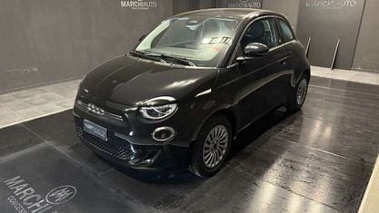 Usata Fiat 500e Red 86 kW (118 CV) 2025 Nero Berlina