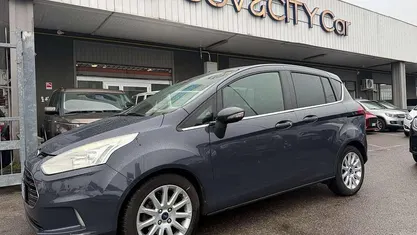 Usata Ford B-MAX Business Edition 75 CV (55 kW) 2014 Grigio Monovolume