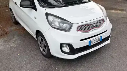 Usata Kia Picanto Urban 69 CV (50 kW) 2012 Bianco Utilitaria