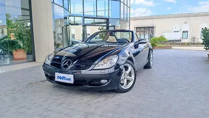 Usata Mercedes SLK200 163 CV (119 kW) 2005 Nero Cabrio