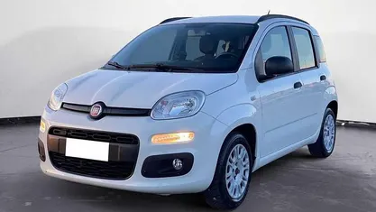 Bianco Usata 2017 Fiat Panda Easy Due volumi | 9900 € (Cara)