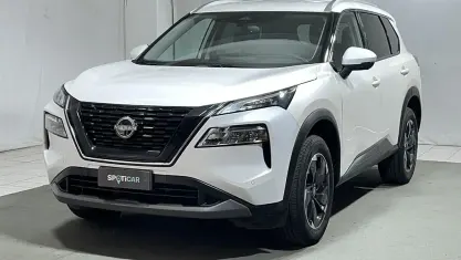 Usata Nissan X-Trail N-Connecta 213 CV (156 kW) 2025 Bianco SUV