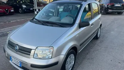 Usata Fiat Panda Emotion 60 CV (44 kW) 2006 Argento Utilitaria