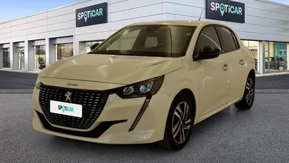 Usata Peugeot 208 Allure 75 CV (55 kW) 2022 Bianco Utilitaria