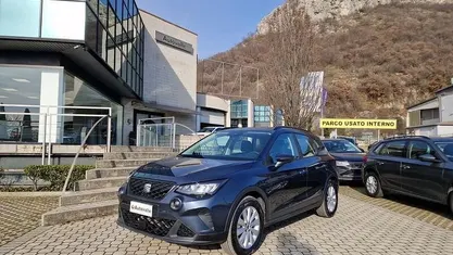 Grigio scuro Usata 2023 Seat Arona Style SUV | 13.900 € (Super prezzo)