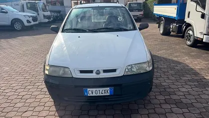 Usata Fiat Strada 80 CV (58 kW) 2005 Pick-up