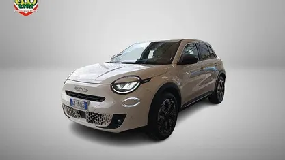 Usata Fiat 600 La Prima 101 CV (74 kW) 2025 Bianco SUV