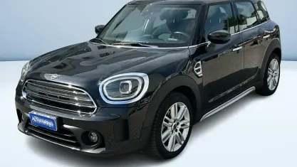 Begagnad Mini Cooper D Countryman Classic 150 HK (110 kW) 2022 Svart SUV