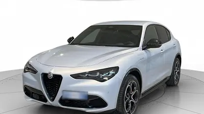 Usata Alfa Romeo Stelvio Veloce 210 CV (154 kW) 2024 Grigio SUV