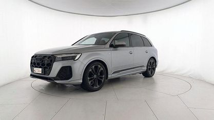 Usata Audi Q7 S-Line 286 CV (210 kW) 2025 Grigio satellite metallizzato SUV