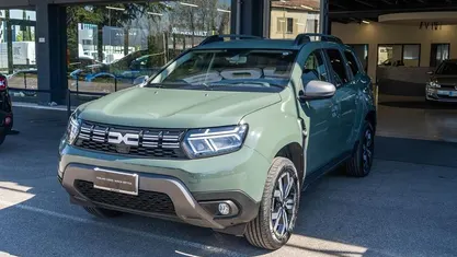 Usata Dacia Duster Journey 101 CV (74 kW) 2023 Verde SUV